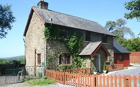 Barn Cottage - Farm Park Stay With Hot Tub