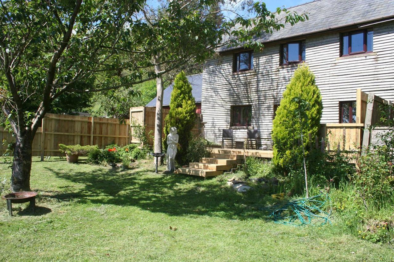 Barn Cottage - Farm Park Stay With Hot Tub Swansea Exterior photo